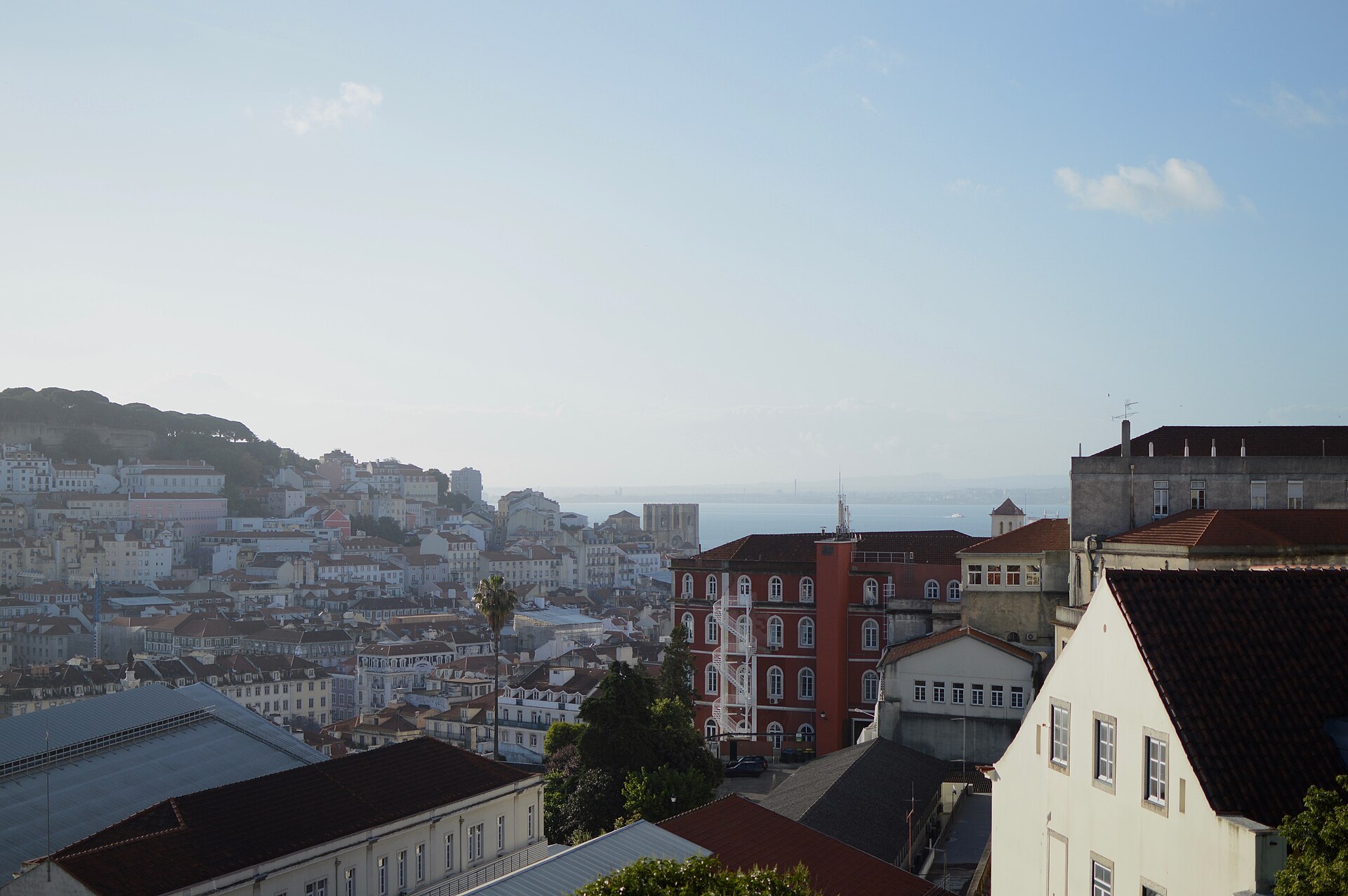 Lisbon, 13 May 2017. Sam, CC BY 2.0.
