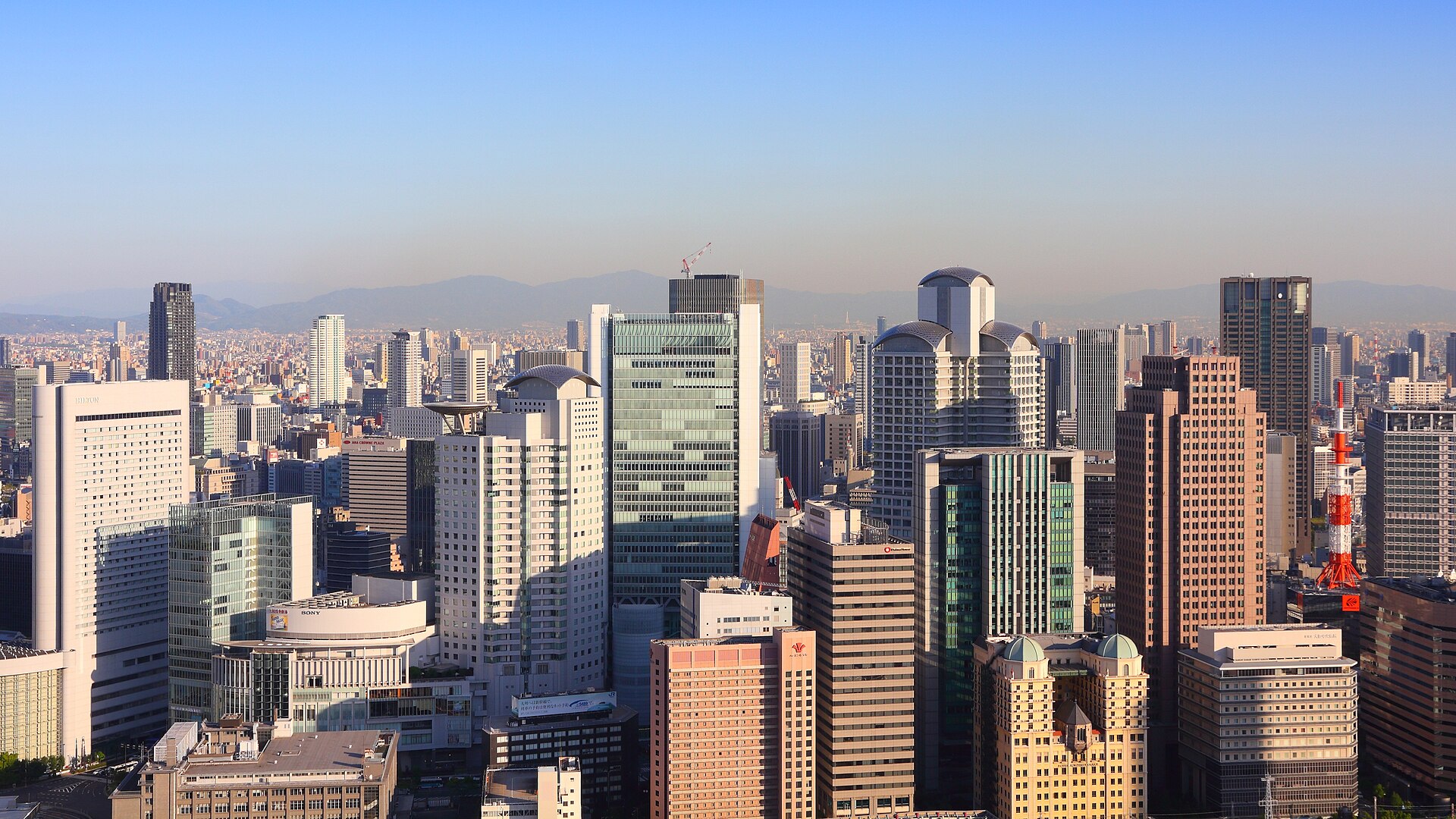 Umeda, Osaka, 27 April 2012. Marek Ślusarczyk, CC BY 3.0.