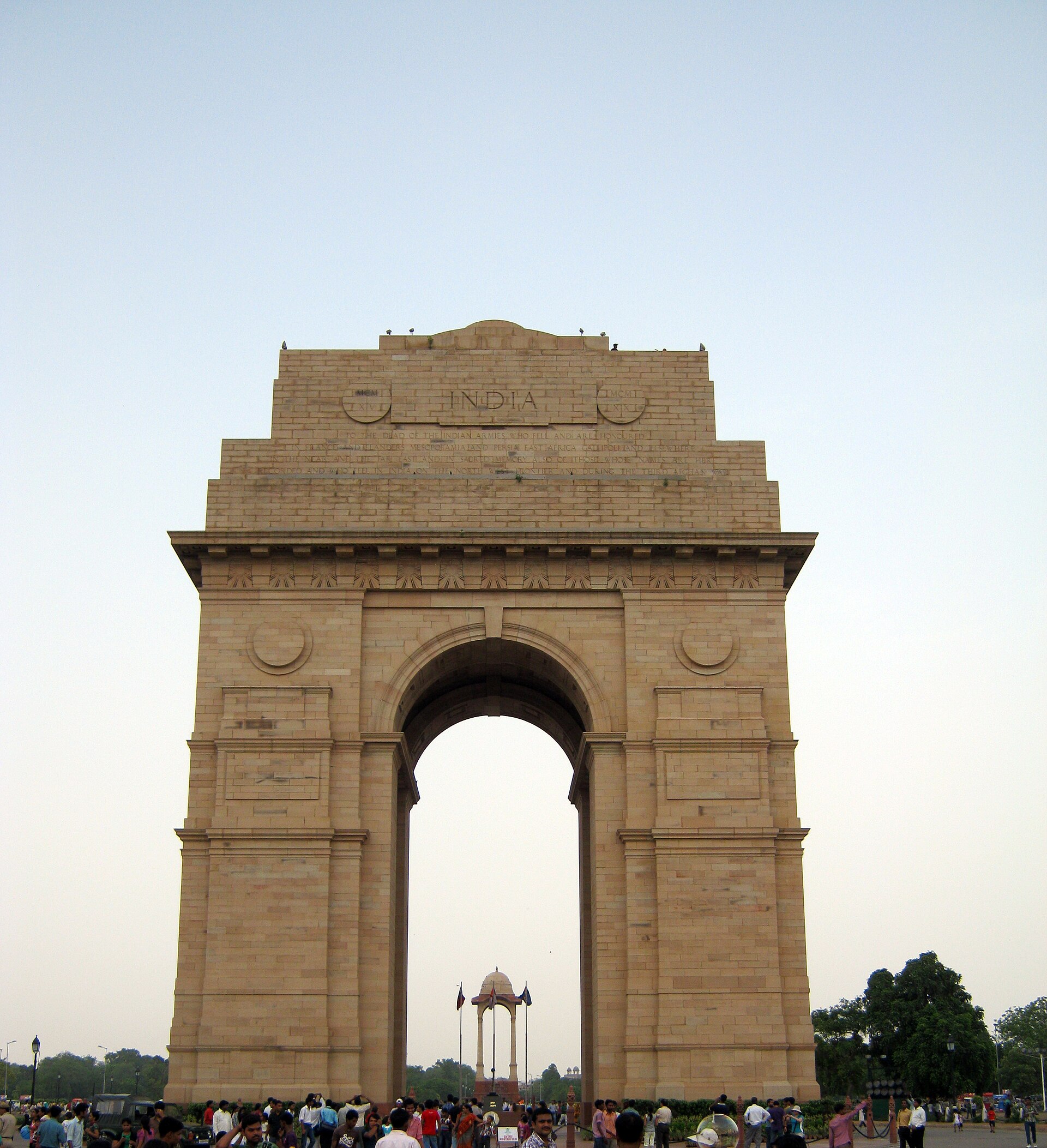 India Gate, New Delhi, 2 July 2011. Subeesh Balan, CC BY-SA 3.0.